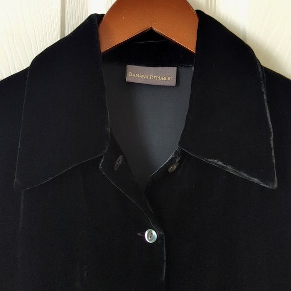Banana Republic Y2K Vintage Silk Blend Velvet Long Sleeve Button Down Top Black - Picture 2 of 9